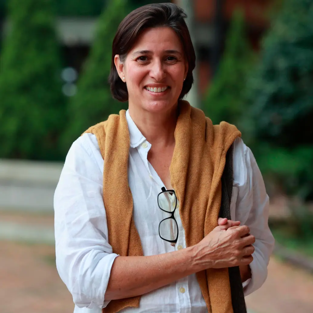  Comunicadora social y periodista de la Universidad Pontificia Bolivariana de Medellín, Pilar Gutiérrez ha publicado los libros <i>Bola de agua</i> y <i>Solo tenías que darme la mano</i>. FOTO<b><span class="mln_uppercase_mln"> manuel saldarriaga</span></b>