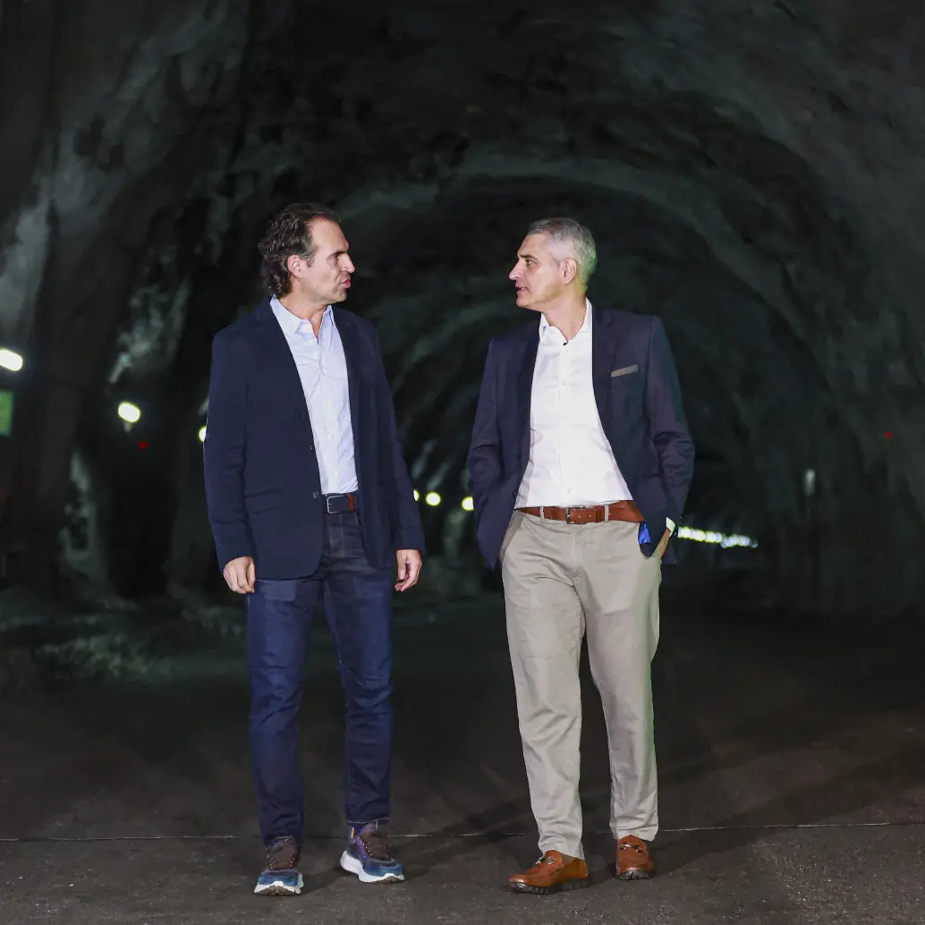 El alcalde Federico Gutiérrez y el gobernador Andrés Julián Rendón en la puesta en marcha de las obreas del segundo Túnel de Oriente. Fecha de evento: 21/08/2024. Foto: Manuel Saldarriaga Quintero.