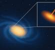 El agujero negro errante fue detectado a 230 millones de años luz, emitiendo chorros de radio fuera del centro de su galaxia. FOTO Europa Press