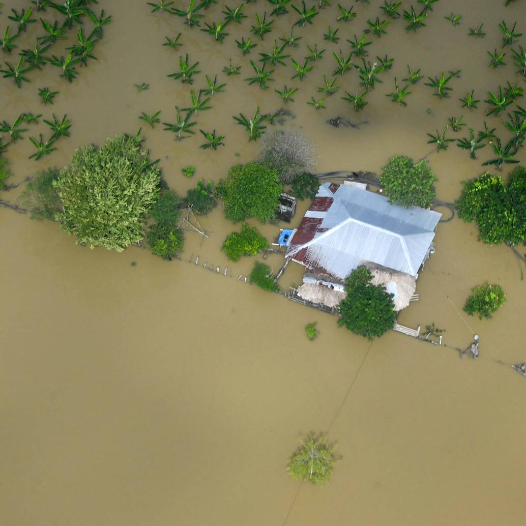 En 2025, las catástrofes naturales generaron 127.000 millones de dólares en pérdidas aseguradas globales, el sexto año consecutivo por encima de los 100.000 millones. FOTO AFP