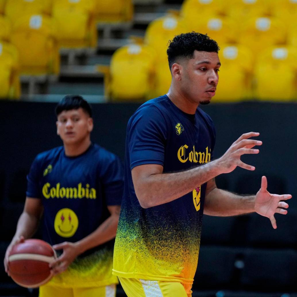 Jaime Echenique, el único colombiano que ha jugado en la NBA es la máxima estrella del equipo Tricolor para el duelo ante Venezuela. FOTO FIBA