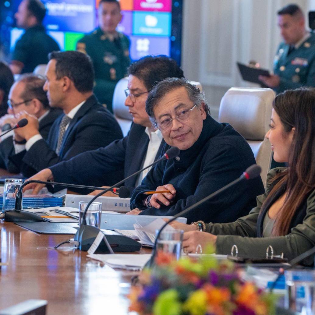 El presidente Gustavo Petro llamó la atención a dos ministras que no asistieron al último Consejo. Foto: Presidencia. 