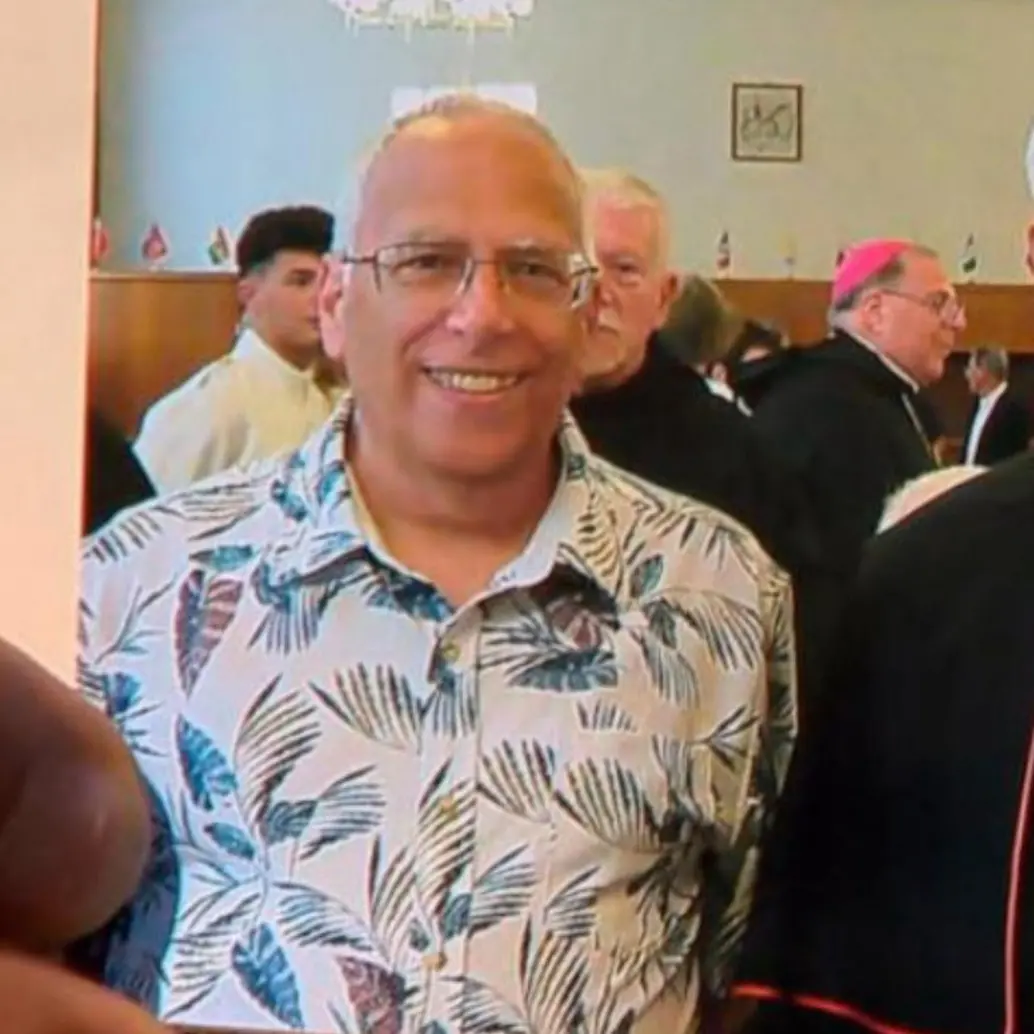 Louis Prevost, hermano del papa León XIV, narró varios momentos de su vida y que compartió junto con el que desde este jueves liderará a la Iglesia católica. FOTO: REDES SOCIALES JOHN PREVOST