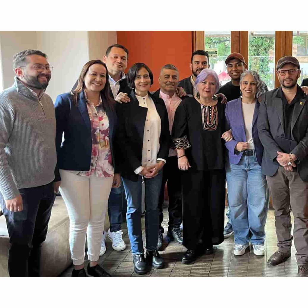 El encuentro se hace previo a la convención nacional del Pacto Histórico y en medio de las diferencias públicas entre Gustavo Petro y Gustavo Bolívar. FOTO: