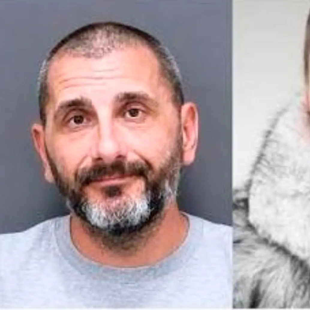 El británico Matthew Ashley Foster Smith es investigado por el feminicidio de Natalia Villalba. Fotos. Redes sociales