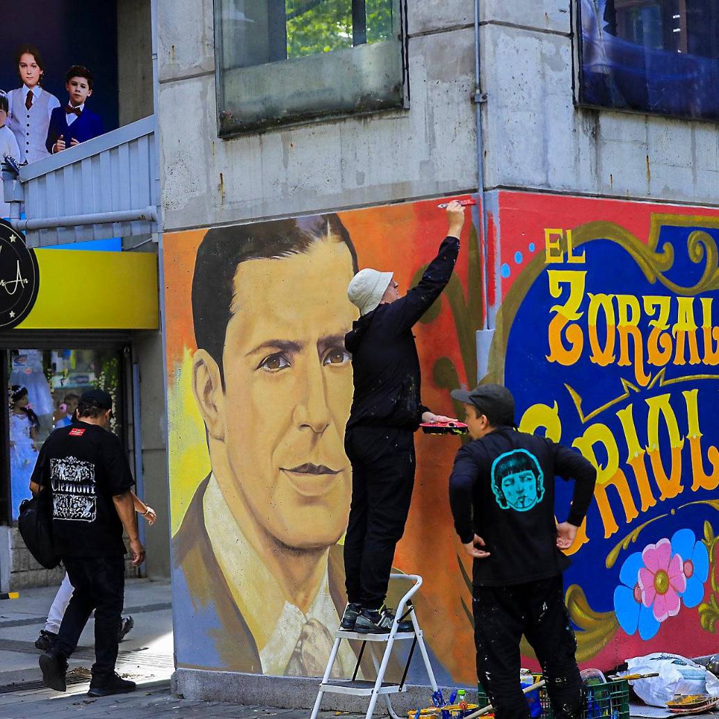 Así luce el mural en pleno centro de Medellín. FOTOS Manuel Saldarriaga
