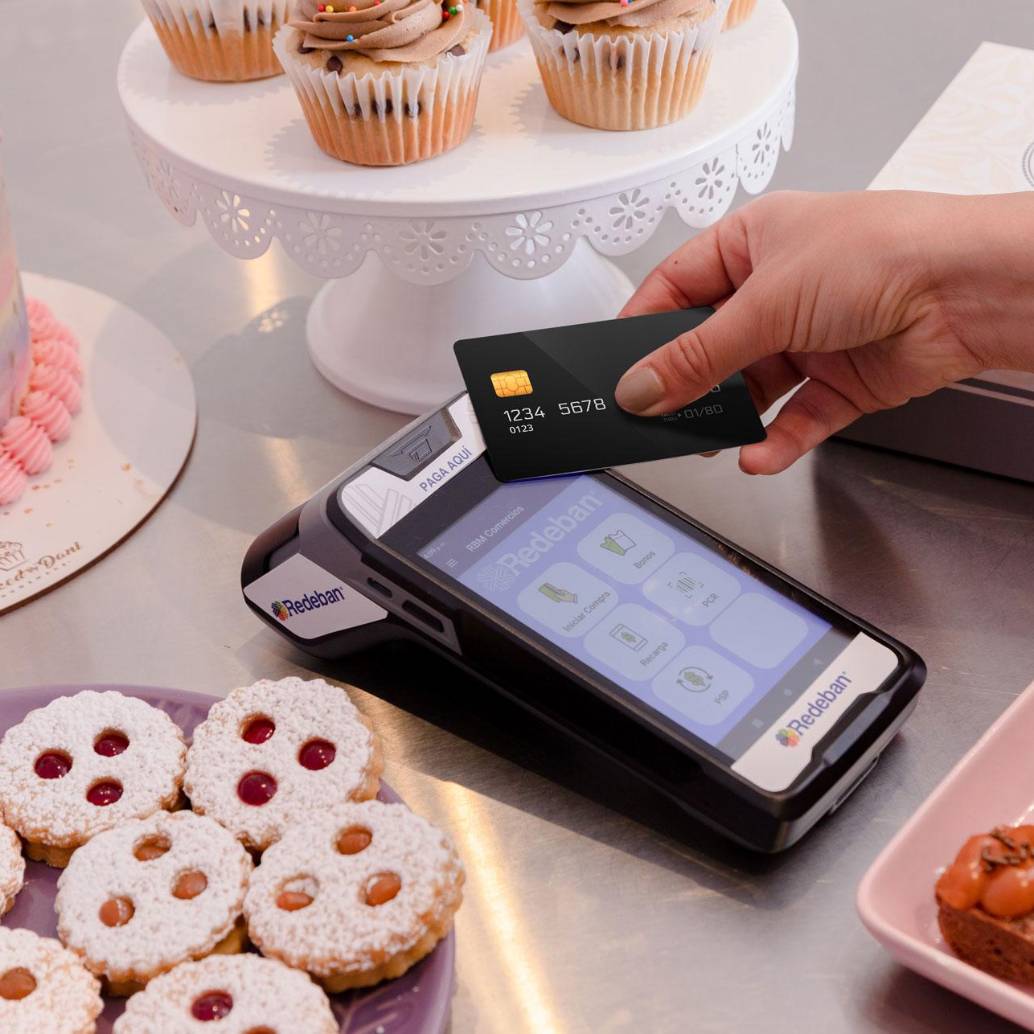 Más de $1,3 billones en San Valentín, $67 mil millones en el Carnaval y $1,99 billones en transferencias inmediatas vía Bre-B reflejan una transición estructural en los hábitos de consumo. FOTO: Redebán.