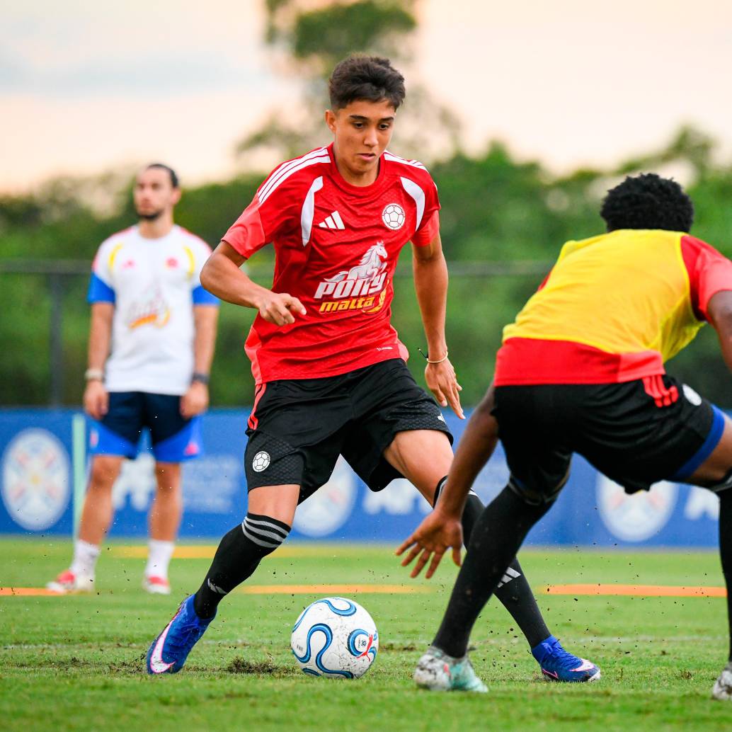 Últimos entrenamientos de la Selección Colombia antes del debut en el Sudamericano Sub-17 que se realiza en Paraguay. FOTO CORTESÍA FCF 