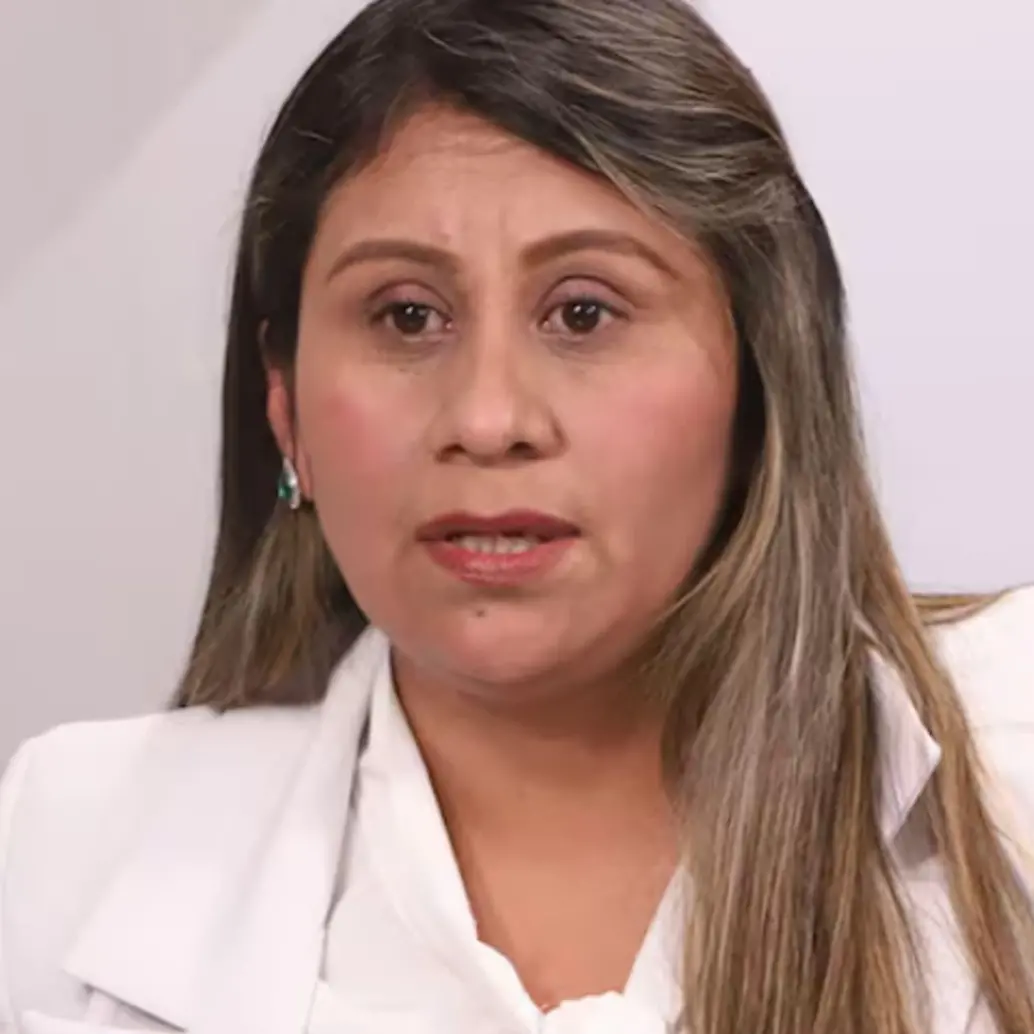 Deisy fue reclutada por al extinta Farc cuando tenía 11 años. Fue rescatada por el Ejército y ahora es candidato al Senado. Foto: captura de video