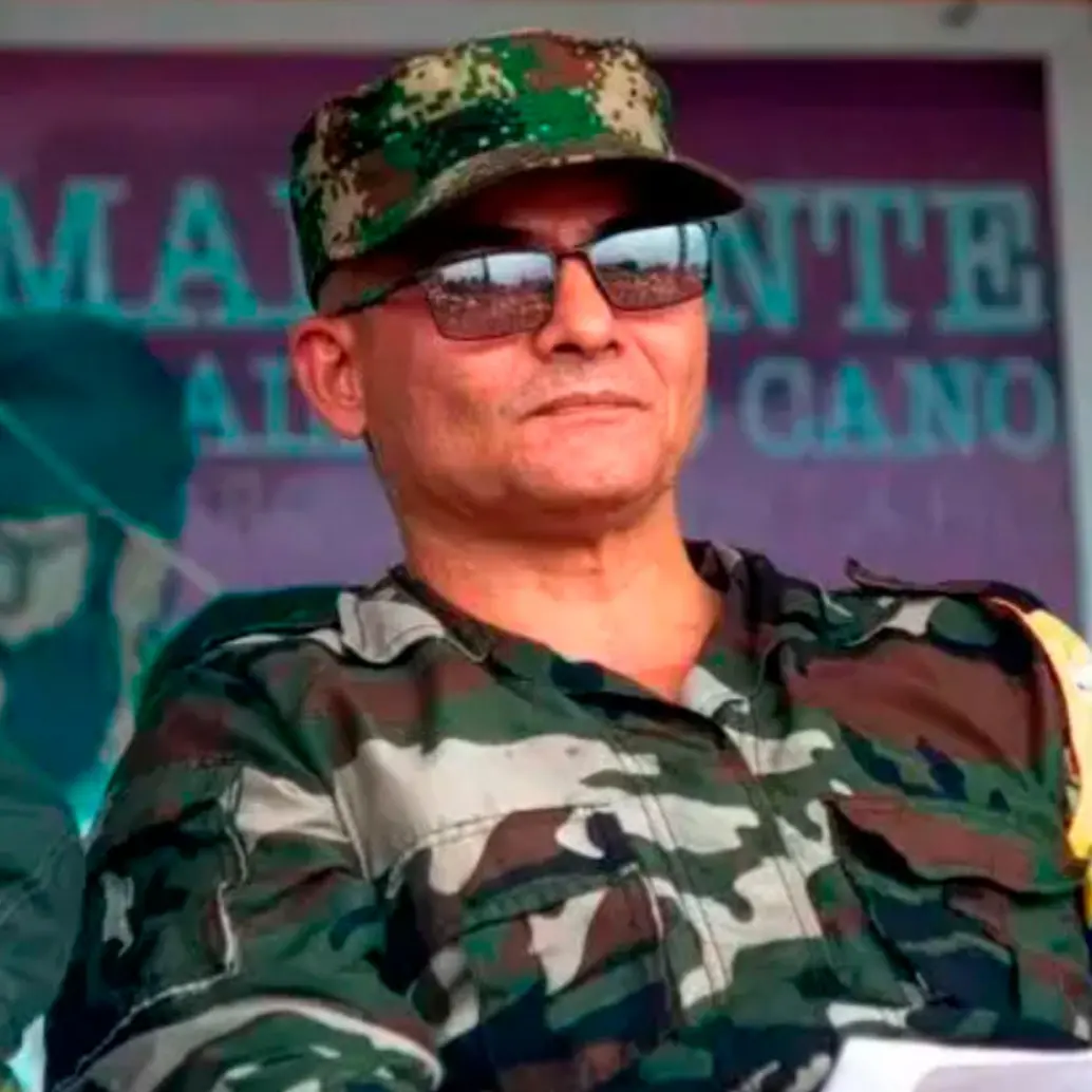 El jefe de una de las disidencias de las Farc, Néstor Gregorio Vera Fernández, más conocido por su alias de ‘Iván Mordisco’. FOTO: Cortesía