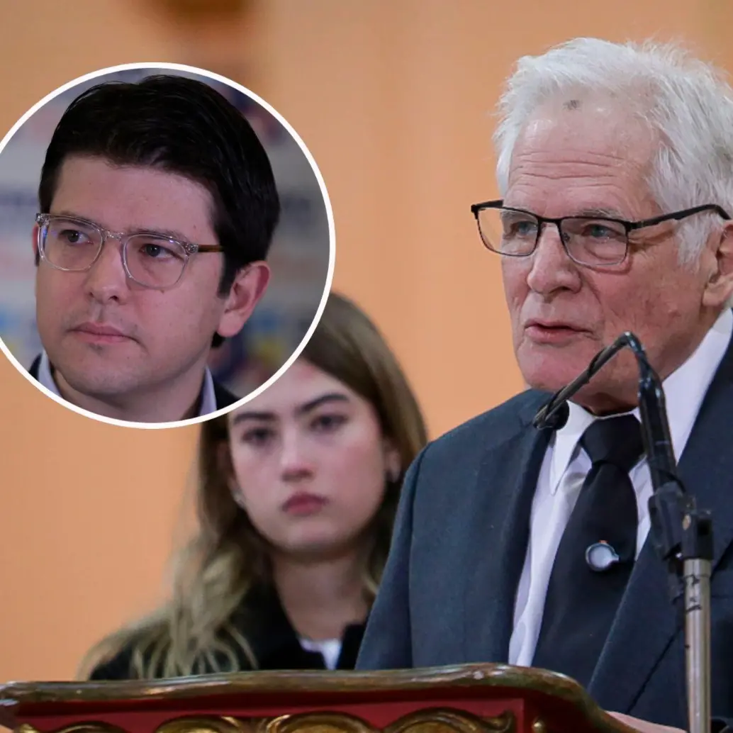 Miguel Uribe Londoño acompañó a su hijo hasta horas antes de morir en la madrugada del lunes, 11 de agosto. FOTOS: Colprensa 