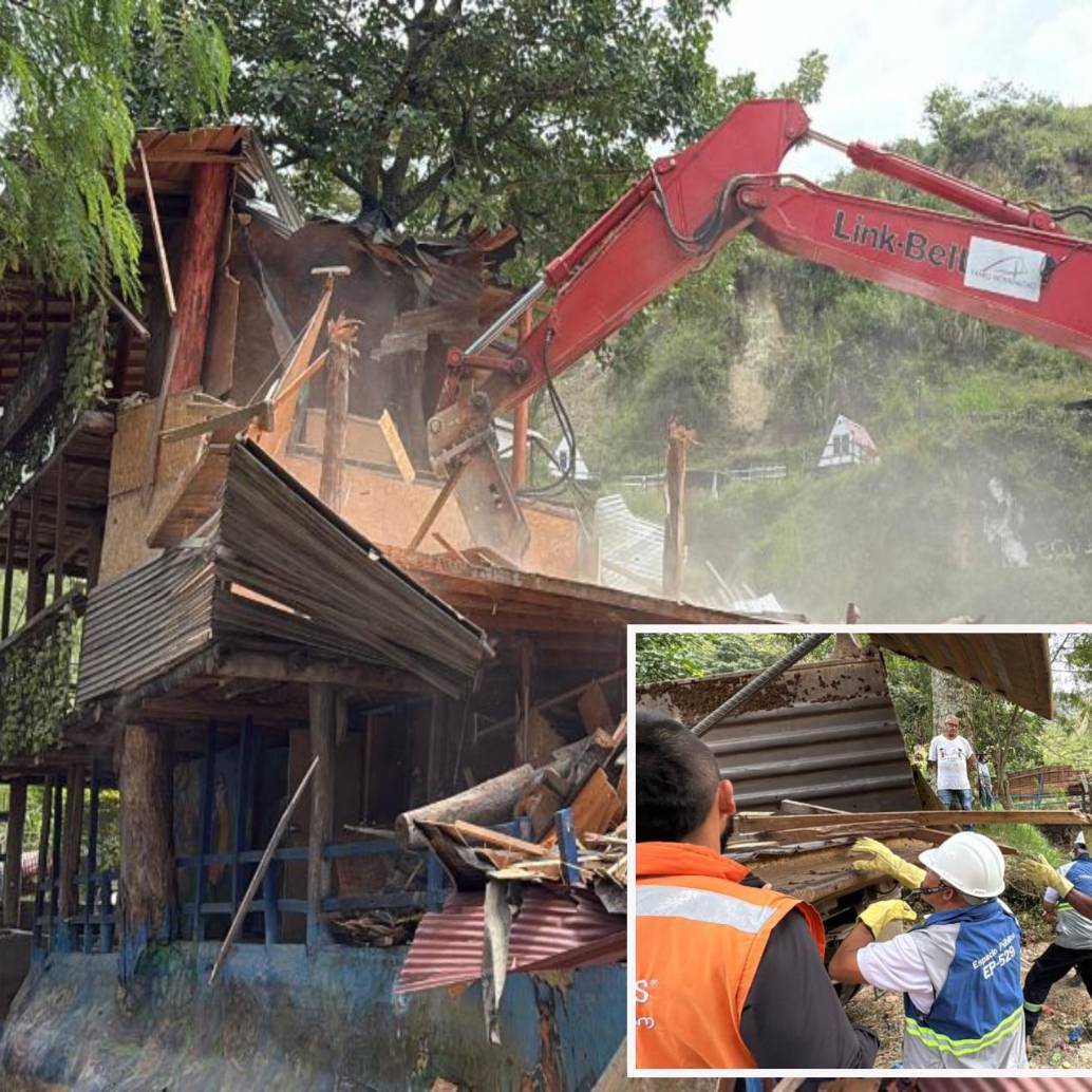 Con obreros y retroexcavadora fue tumbado el “ecoparque” que operaba en San Cristóbal. FOTO: Cortesía.