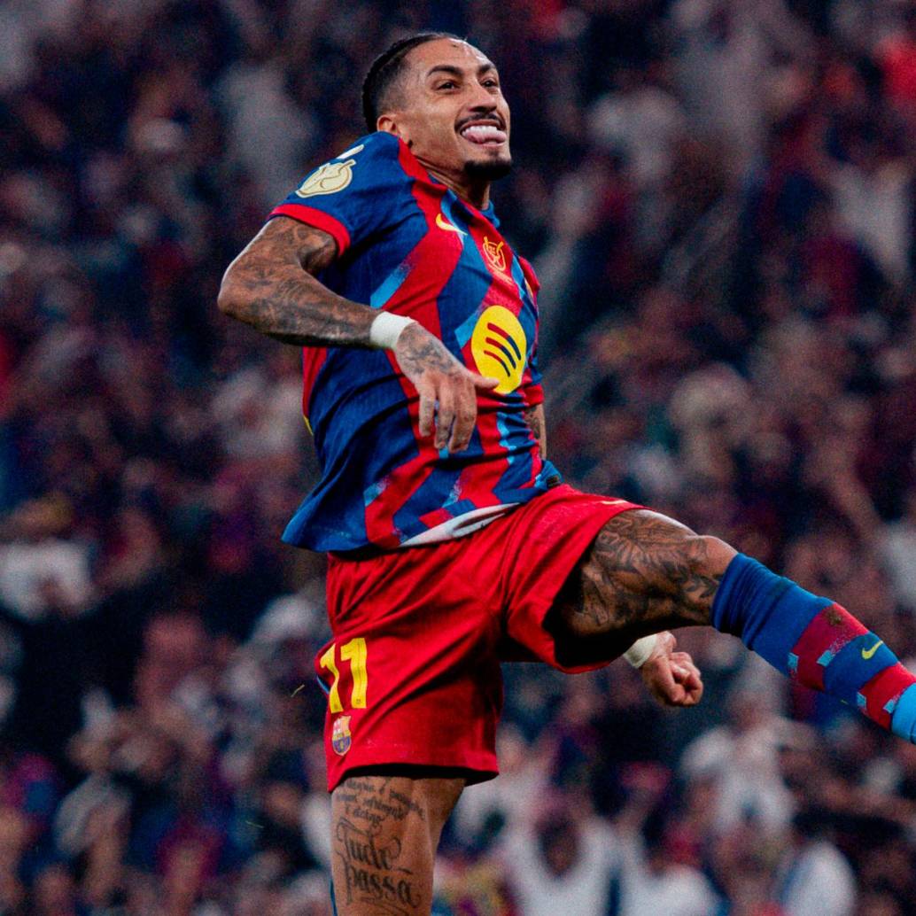 El extremo brasileño Raphinha fue la gran figura del equipo catalán en el partido. Foto: tomada del x de @FCBarcelona