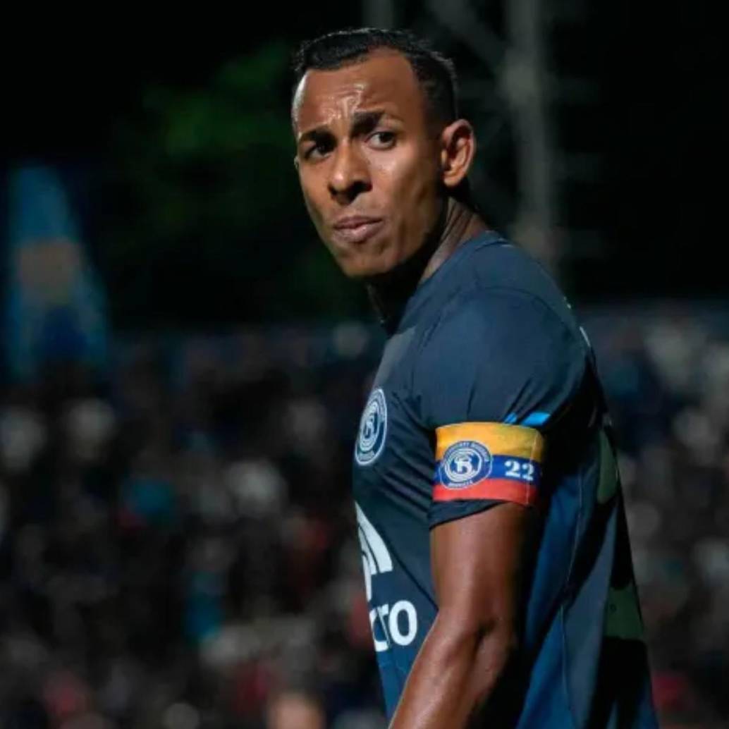 El extremo colombiano Sebastián Villa, de 29 años, es el capitán y referente del club Independiente Rivadavia, de la Primera División de Argentina. FOTO: Tomada de redes sociales @CSIRoficial