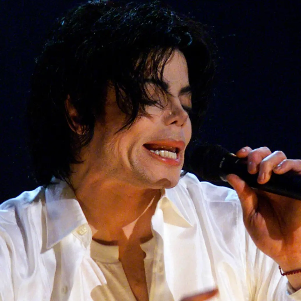 La música de Michael Jackson ha crecido en escuchas, tanto en radio como en streaming; además, se suma la venta de nuevo de algunos de sus discos. FOTO: AFP