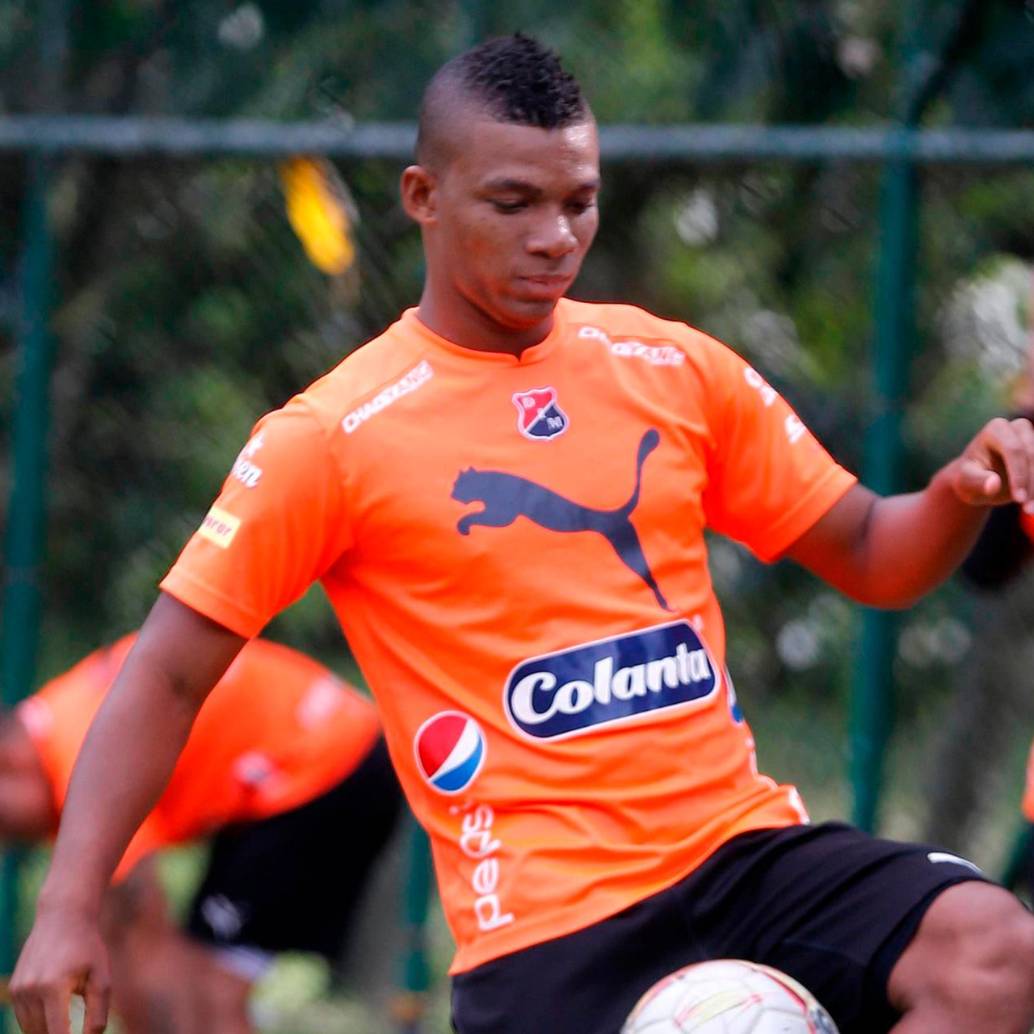 El futbolista antioqueño Frank Fabra tuvo un primer paso por el Medellín en 2015. En ese primer momento disputó 24 partidos. Foto: Juan Antonio Sánchez