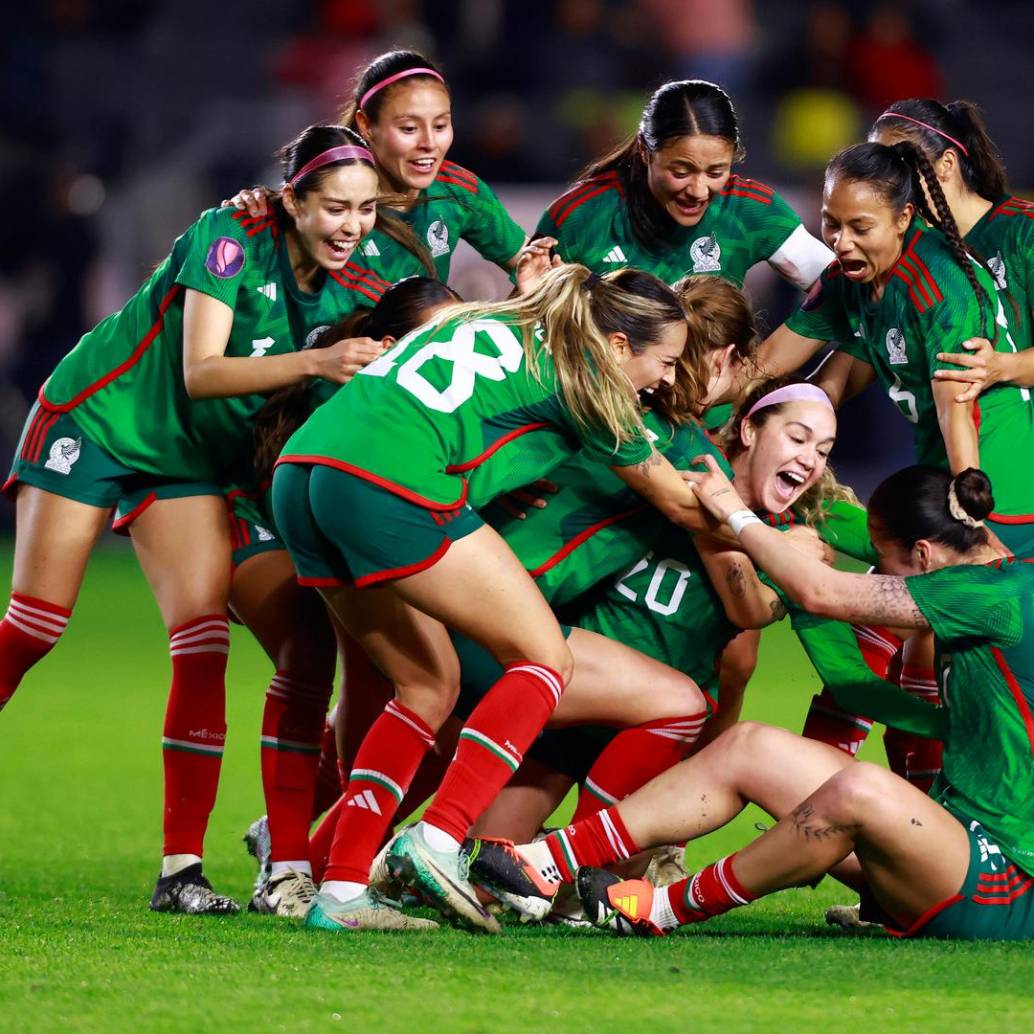 El seleccionado mexicano venció a Estados Unidos en el duelo válido por la tercera fecha de la fase de grupos de la Copa Oro femenina 2024. FOTO: W GOLDEN CUP