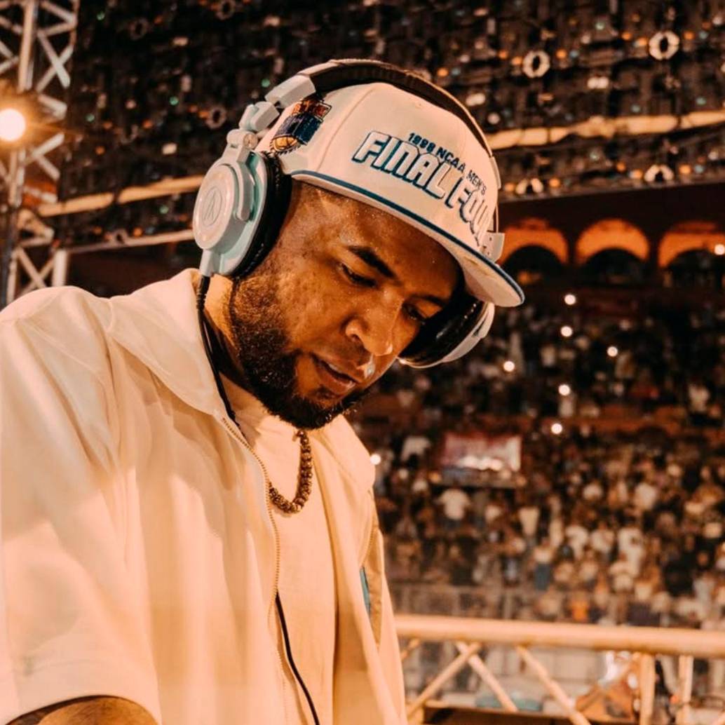 Dj Dever estaba desaparecido tras presentarse en un evento privado en Playa Mendoza, jurisdicción del municipio de Tubará, ubicada a unos 45 kilómetros de Barranquilla. FOTO: Tomada de Instagram @dj_dever / @elclassicnight