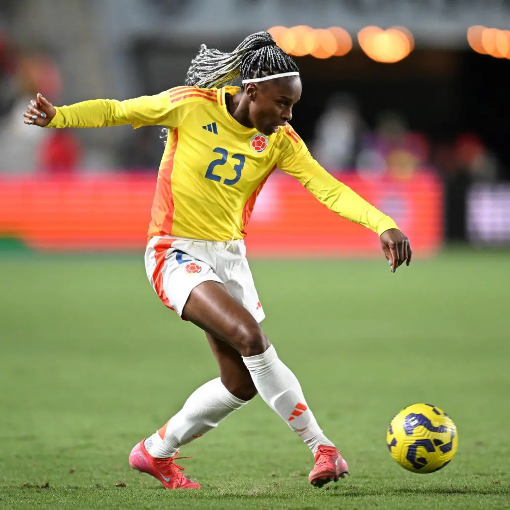 Ivonne Chacón ha vestido las camisetas de Santa Fe, Millonarios, Valencia y Levante UD. También ha sido llamada a lucir la de la Selección Colombia. Foto: Getty