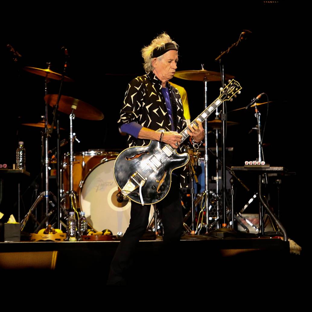 Esta es una de las imágenes de Richards en su concierto en Bogotá en 2016. FOTO Colprensa