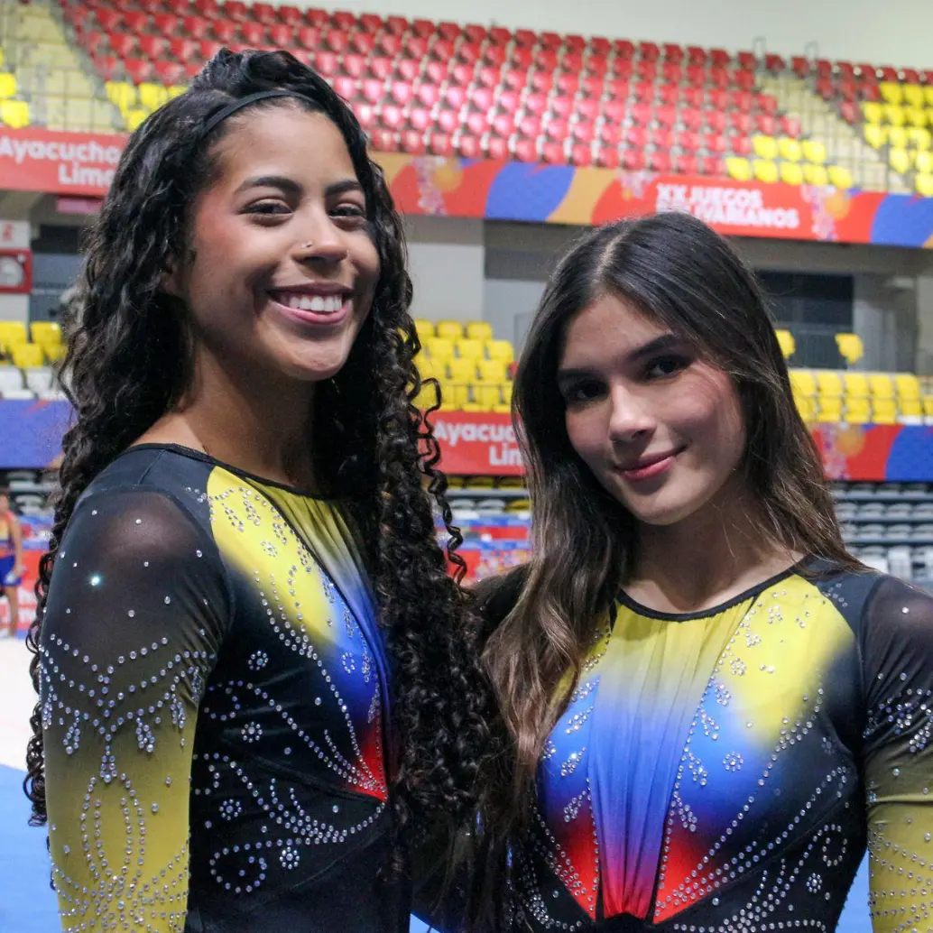 Anny Sánchez y Nicole Castellanos brillaron en el trampolín en gimnasia. Foto: Comité Olímpico Colombiano. 