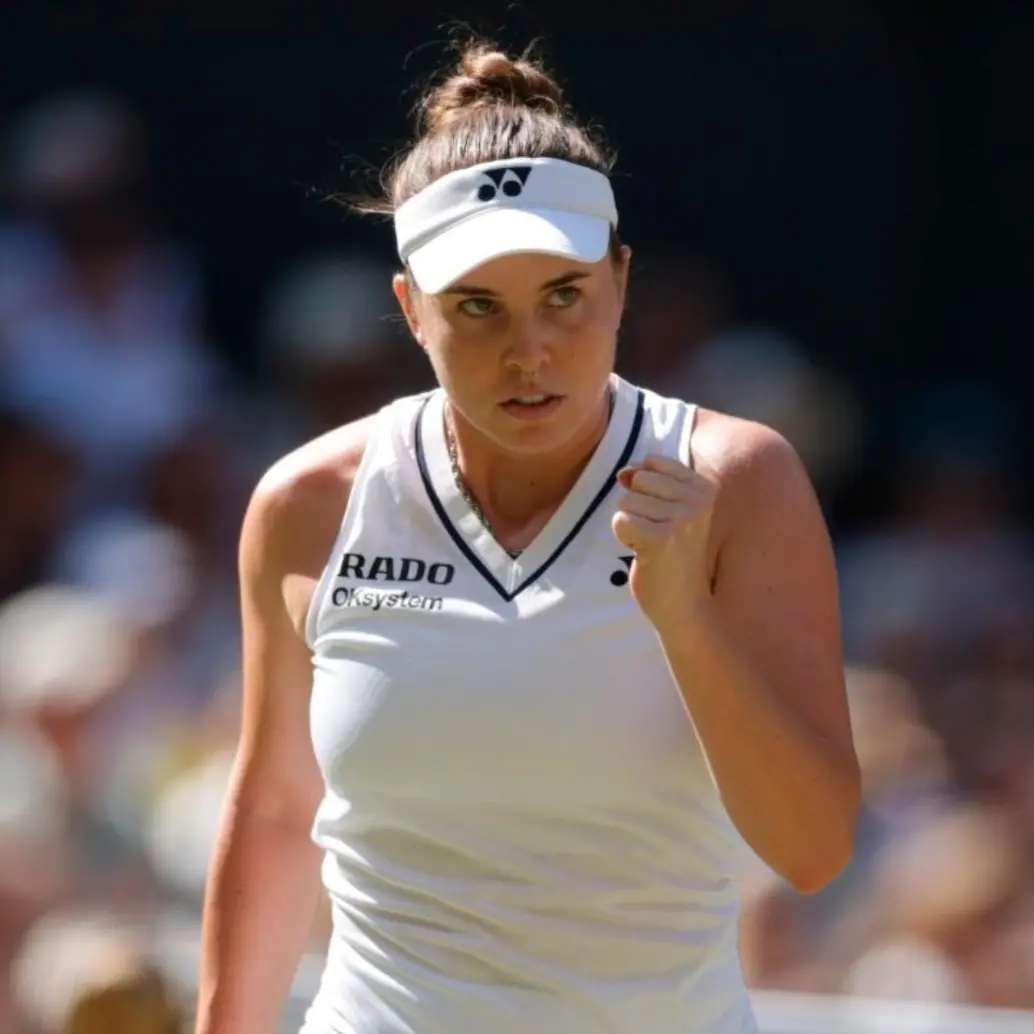 Linda Noskova ganó su primer Grand Slam. FOTO: <b>X Wimbledon</b>