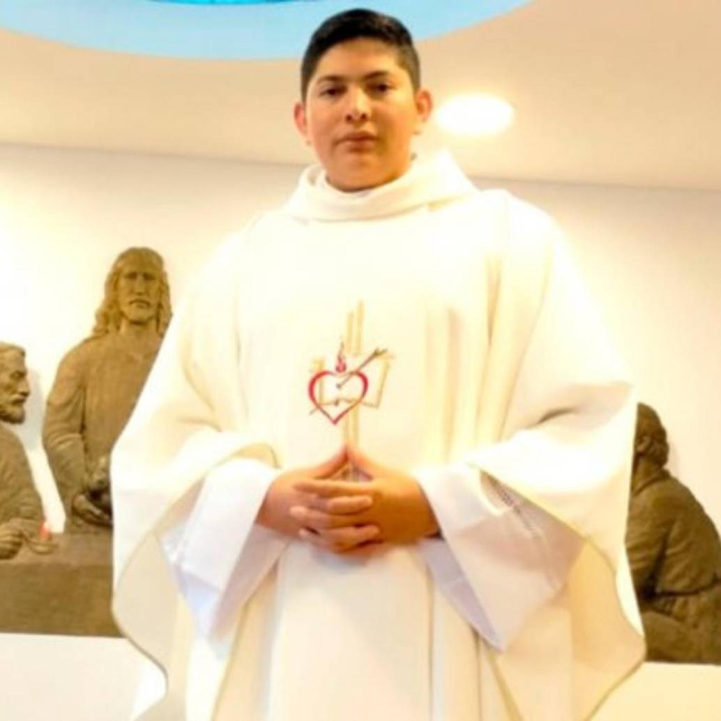 Desde este martes 17 de junio el sacerdote Fray Carlos Saúl Jaimes Guerrero, de 30 años, fue reportado como desaparecido y su carro fue encontrado abandonado. FOTO: REDES SOCIALES