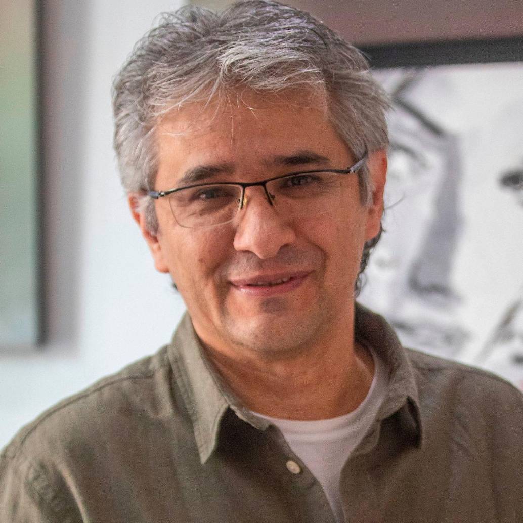 César Augusto Betancur comenzó su carrera en la trova y ahora es uno de los libretistas más exitosos del país. FOTO<b><span class="mln_uppercase_mln"> Esneyder Gutiérrez</span></b>