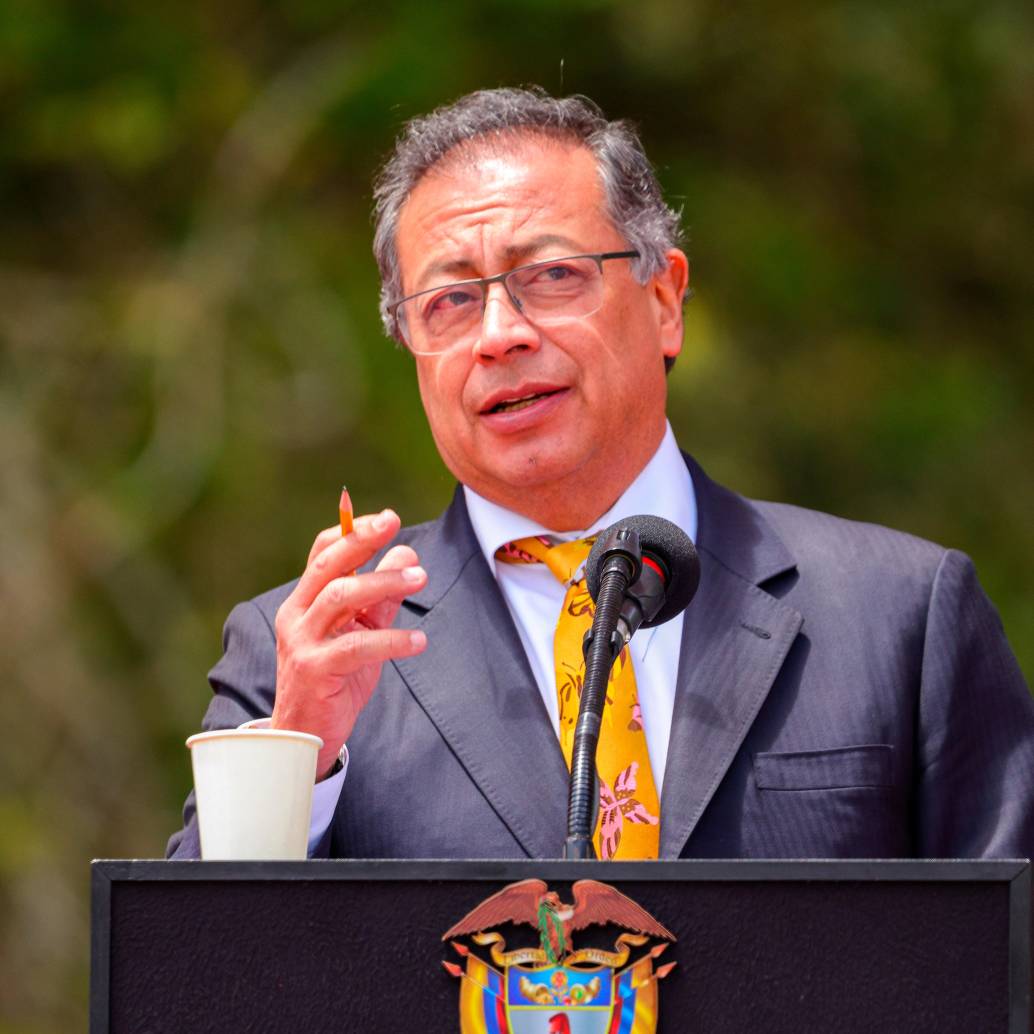 El mandatario no volvió a hablar del escándalo de la UNGRD y en cambio el caballo de batalla es la consulta popular.<b><span class="mln_uppercase_mln"> </span></b>FOTO<b><span class="mln_uppercase_mln"> Presidencia</span></b>