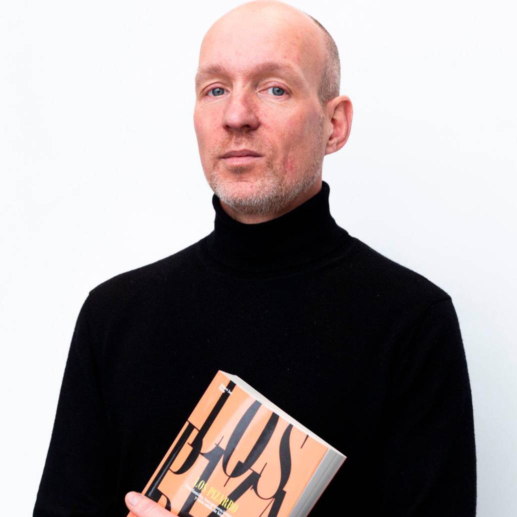 El periodista europeo Robert-Jan Freile recontruyó la historia de la familia Pizarro en un libro de seiscientas páginas. Foto: Cortesía.