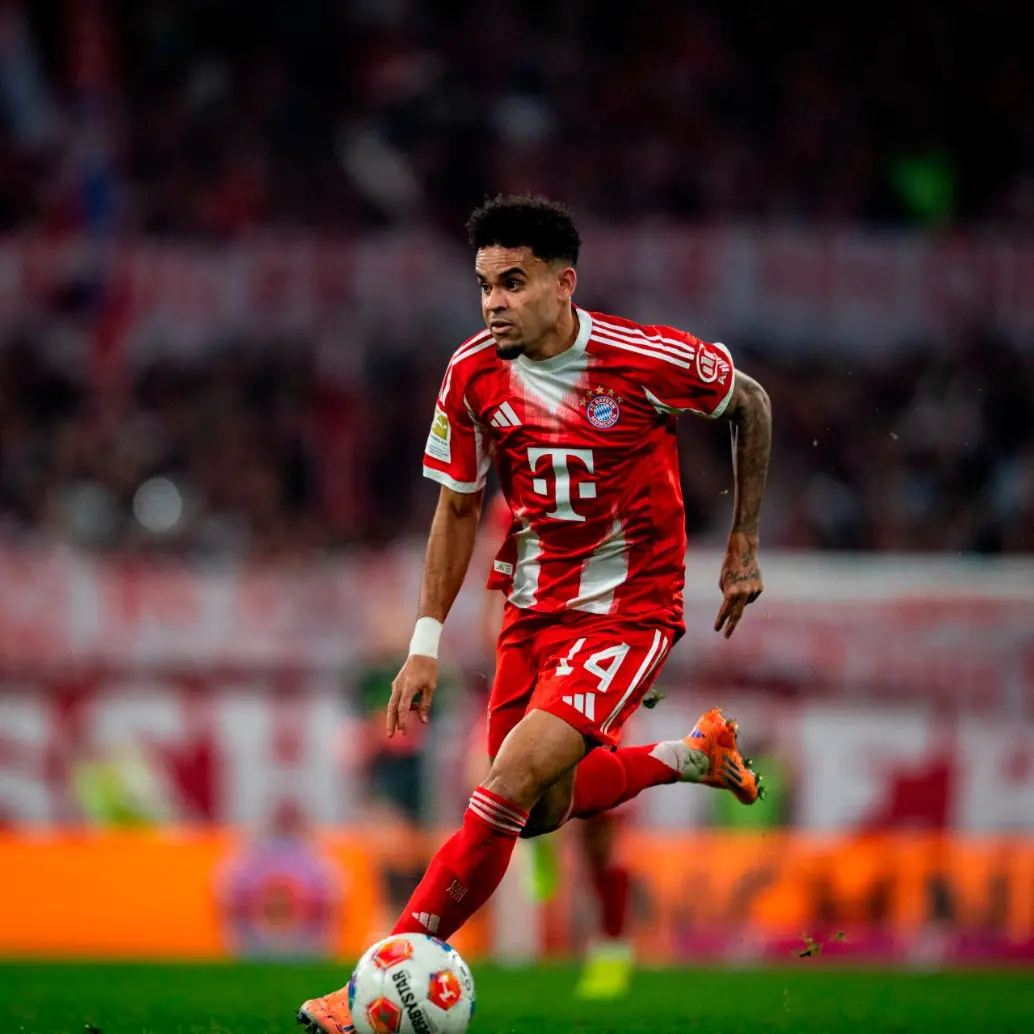 Luis Díaz ha causado furor por su increíble gol ante Unión Berlín que lo podría impulsar a ser nominado al Balón de Oro. Foto: Tomada de redes @FCBayernES