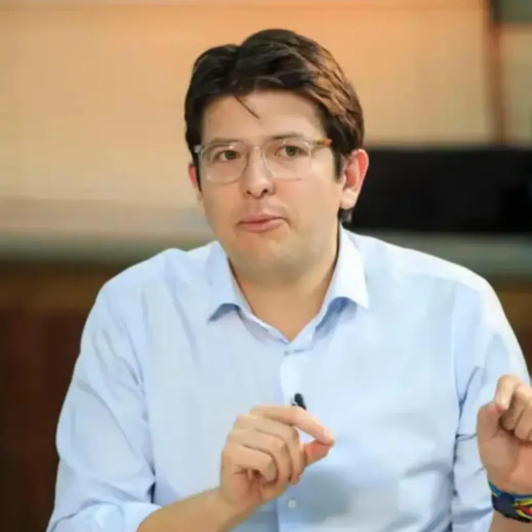 Miguel Uribe Turbay era senador y precandidato del Centro Democrático cuando le dispararon en Bogotá, en junio de 2025. Foto: Camilo Suárez.