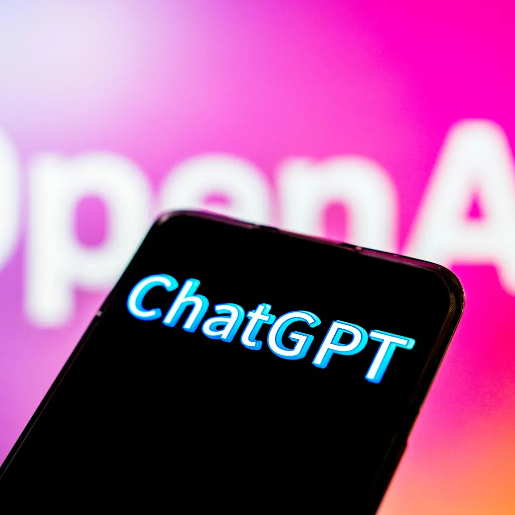 Las herramientas de Inteligencia Artificial se han desarrollado al punto que ya “sostienen” conversaciones con la gente. FOTO: Getty