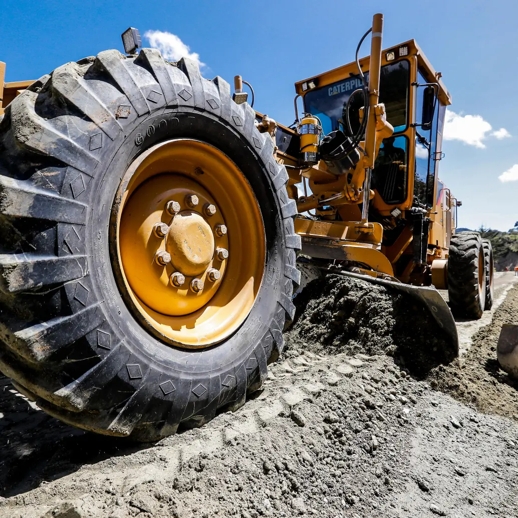 El cronograma de la Gobernación apunta a que las vías estén a mediados de 2027. FOTO Jaime Pérez. Archivo El Colombiano