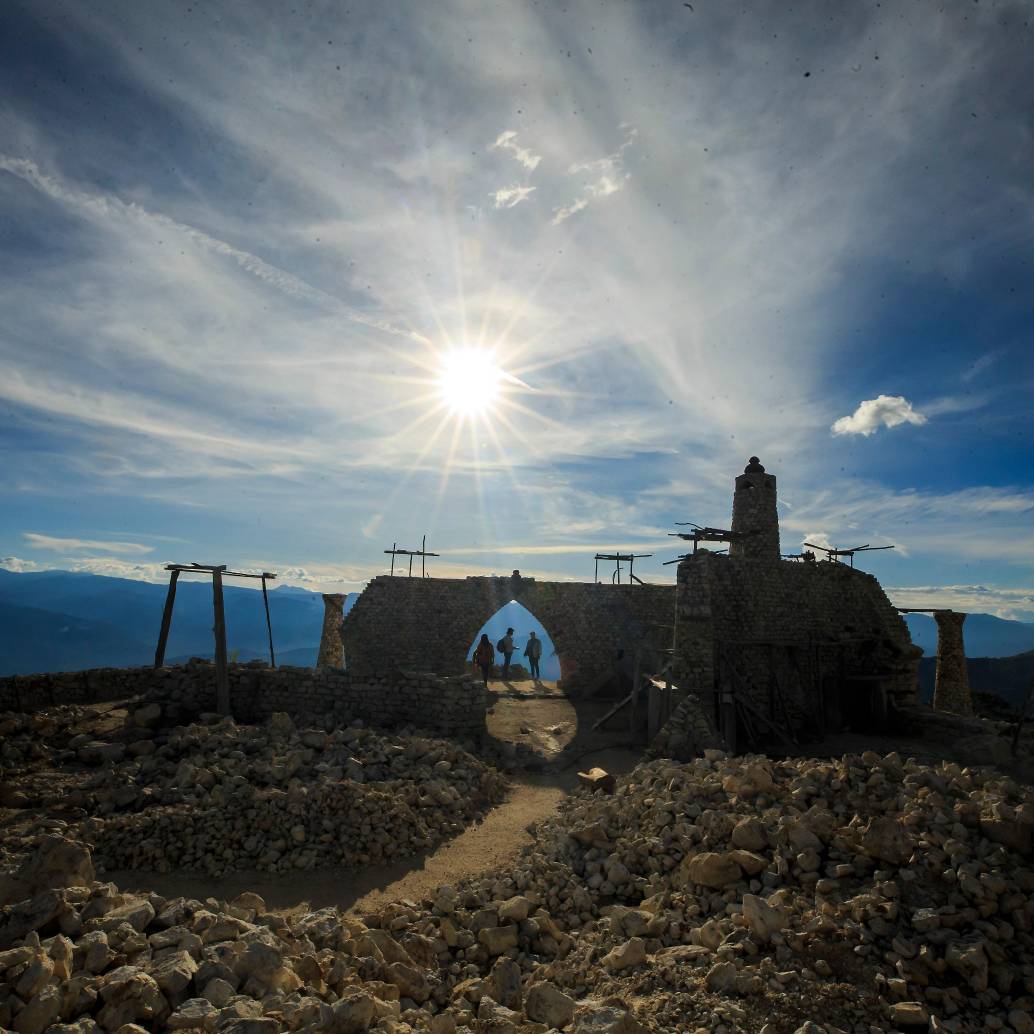 Belmira, desde el pico del cerro donde se levanta se disfruta de una panorámica excepcional del río Cauca y la cordillera Occidental. <b><span class="mln_uppercase_mln"> </span></b>FOTOS <b>CAMILO SUÁREZ</b>