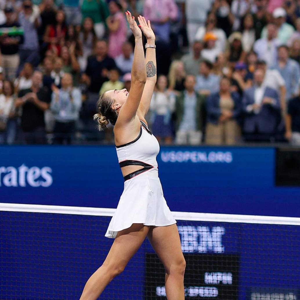 La tenista bielorrusa Aryna Sabalenka es la primera que logra ser campeona de manera consecutiva en los últimos años. FOTO: TOMADA DEL X DE @USOpen