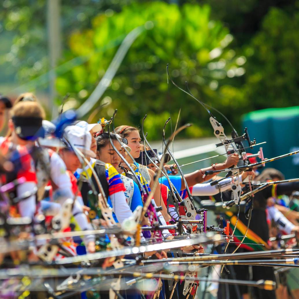 Las grandes promesas del tiro con arco del continente disparan esta semana en Medellín. FOTO CAMILO SUÁREZ