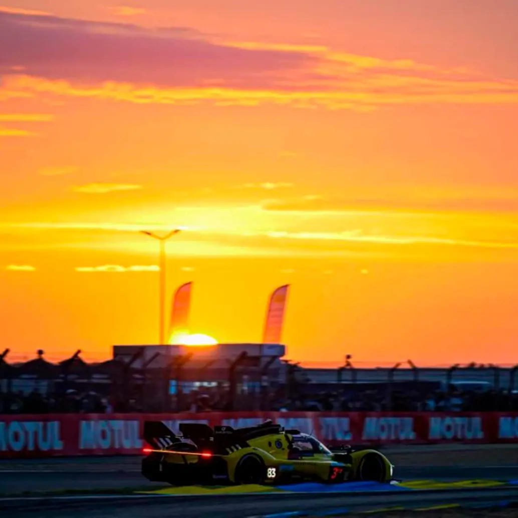 Ferrari lidera parcialmente la 24 horas de Le Mans con sus tres monoplazas. FOTO TOMADA X @24hoursoflemans