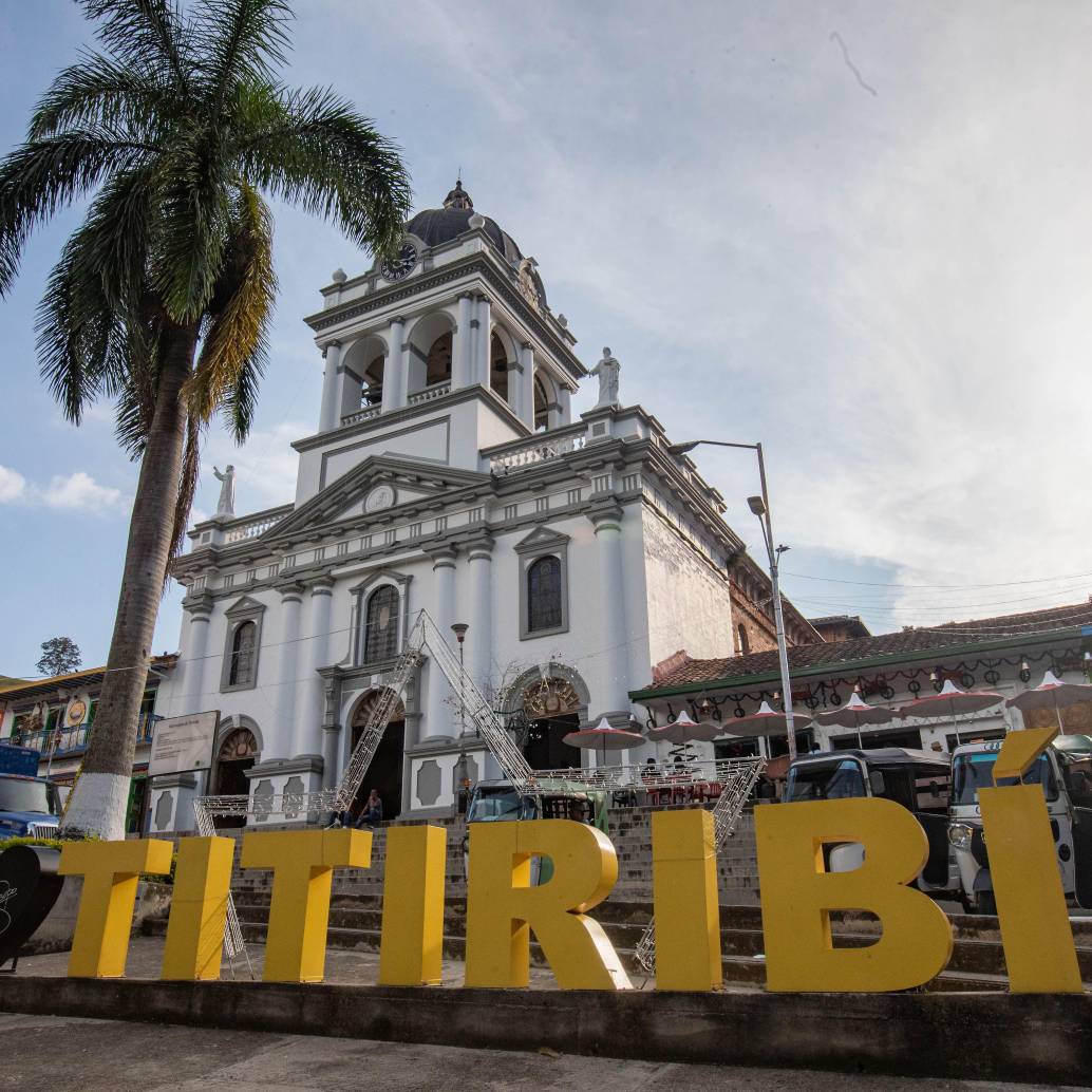 Imagen del Parque del municipio de Titiribí, donde ocurrieron los hechos. Foto: Esneyder Gutiérrez
