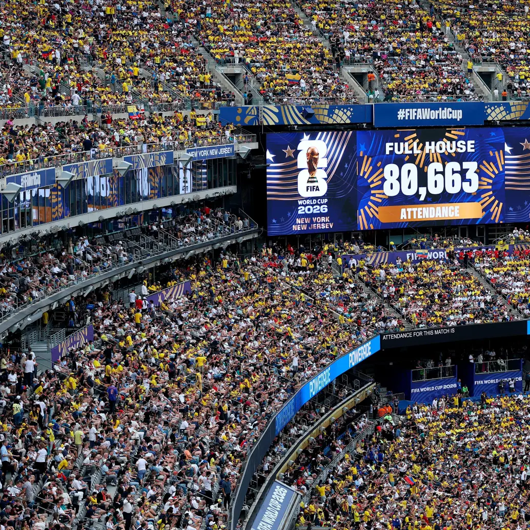 Más de 80.000 personas asistieron al MetLife de Nueva York. Se estima que el 70% eran ecuatorianos. FOTO: <b>X LaTri</b>