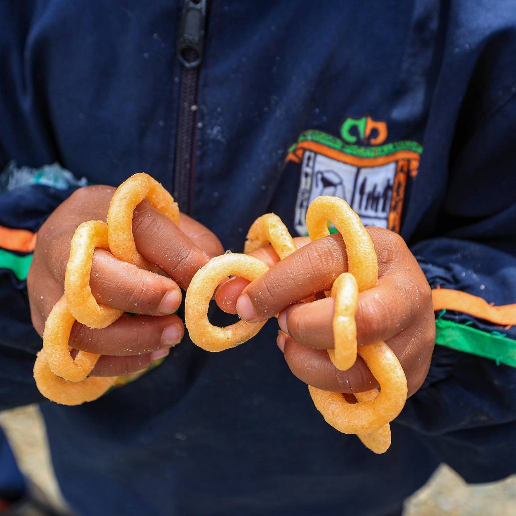 En el mundo, se estima que 466 millones de niños reciben comidas en la escuela. Foto EL COLOMBIANO. 