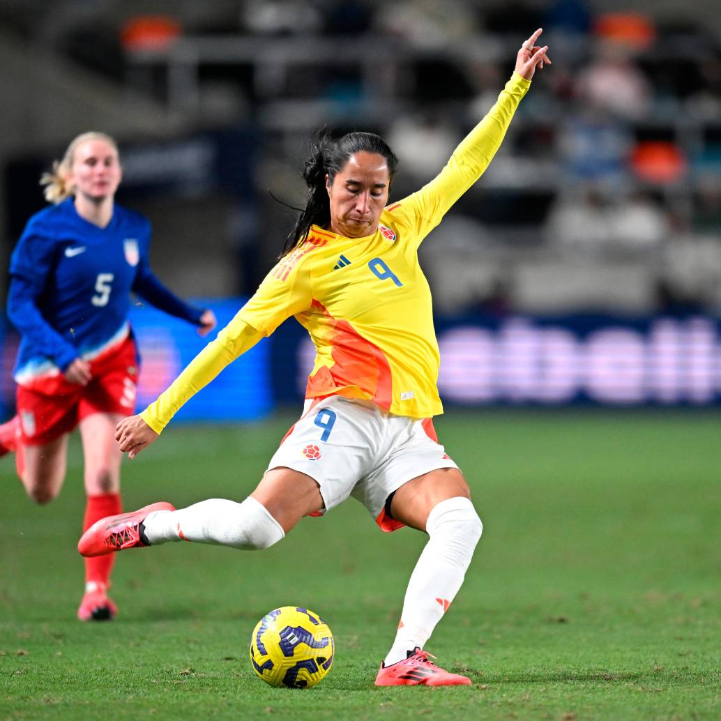 Mayra Ramírez y Linda Caicedo lideran la Selección Colombia femenina mayores que se mide este lunes a Corea del Sur, en su segundo duelo amistoso. FOTO: GETTY