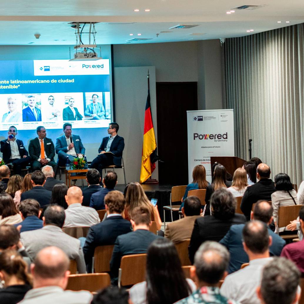 El lanzamiento de la alianza se realizó el pasado miércoles con el panel ‘Medellín referente latinoamericano de ciudad inteligente y sostenible. Foto: <b>Cortesía. </b>