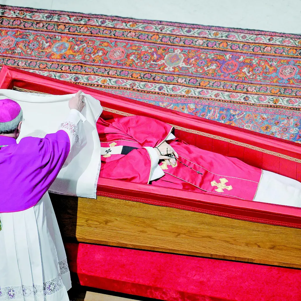 El papa Francisco fue enterrado el sábado pasado luego de su funeral realizado en la plaza de San Pedro en el Vaticano. Foto: AFP