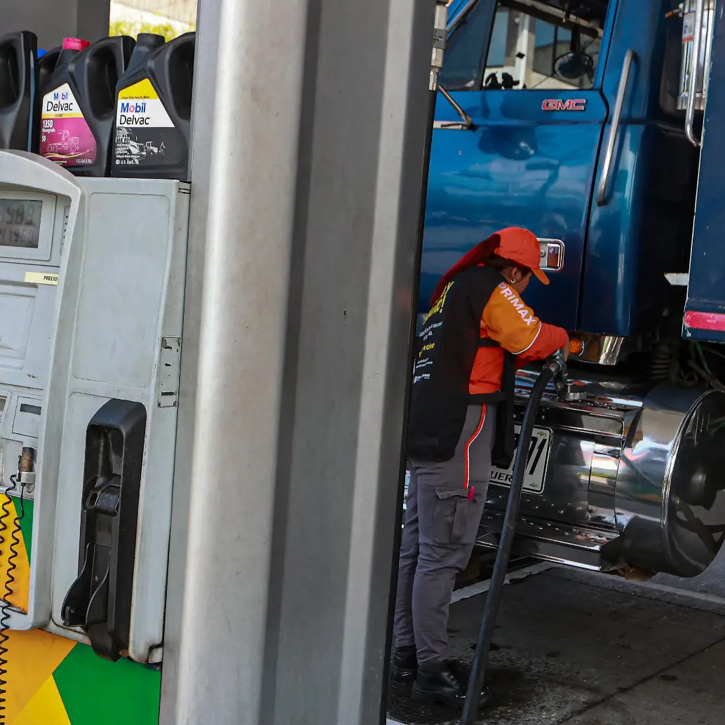 Entre los energéticos más utilizados en el país figuran el diésel y la gasolina. FOTO: Manuel Saldarriaga