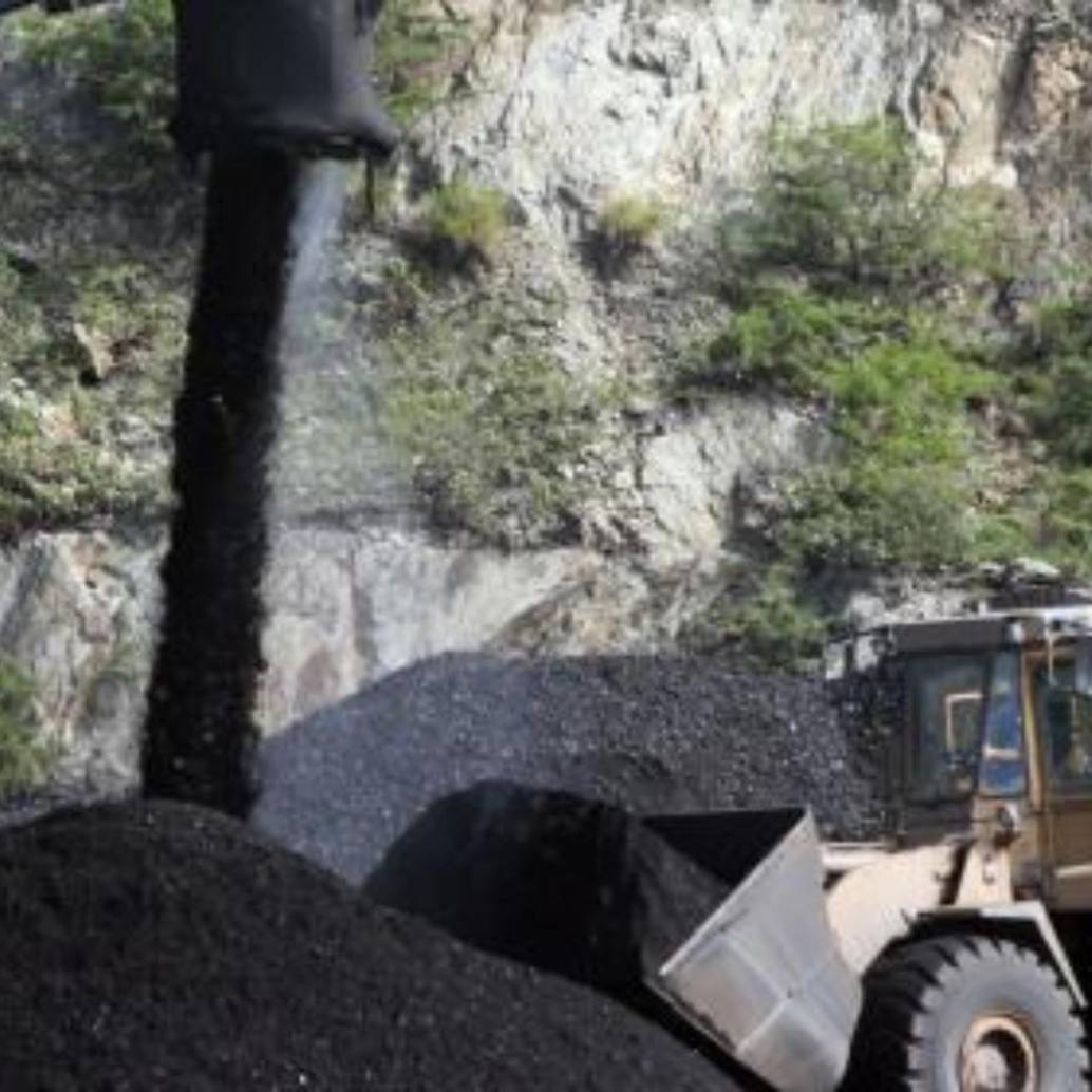 Dos empleadas de la multinacional El Cerrejón lograron salir ilesas tras un atentado con granada perpetrado en la madrugada de este jueves. FOTO: Colprensa
