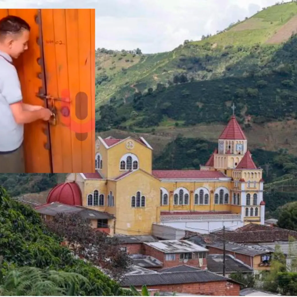 Comunidad de la vereda El Yerbal, en Betulia, cerró con candado la caseta comunal donde los menores reciben clases, como protesta por el retraso en las obras de su escuela. Foto: Cortesía. 