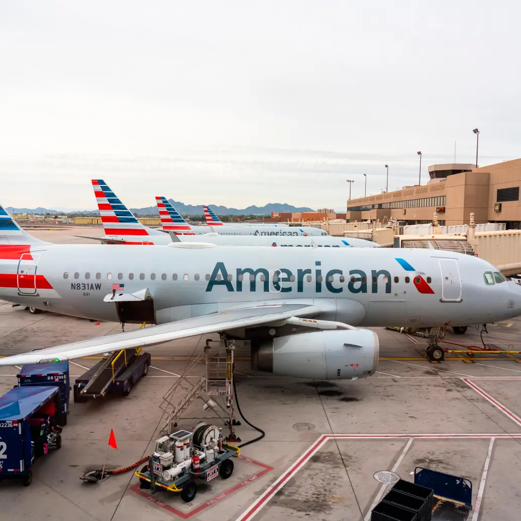 Aerolíneas como American Airlines, United, Delta y Frontier anunciaron cancelaciones y reducciones de sus vuelos desde este fin de semana. FOTO: Getty