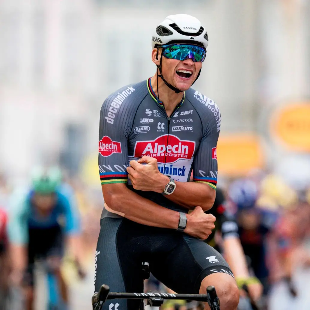 El ciclista neerlandés Mathieu Van der Poel ganó la segunda etapa de Tour de Francia en su carrera deportiva. La anterior se remontaba a 2021. FOTO: TOMA DEL X DE @LeTour
