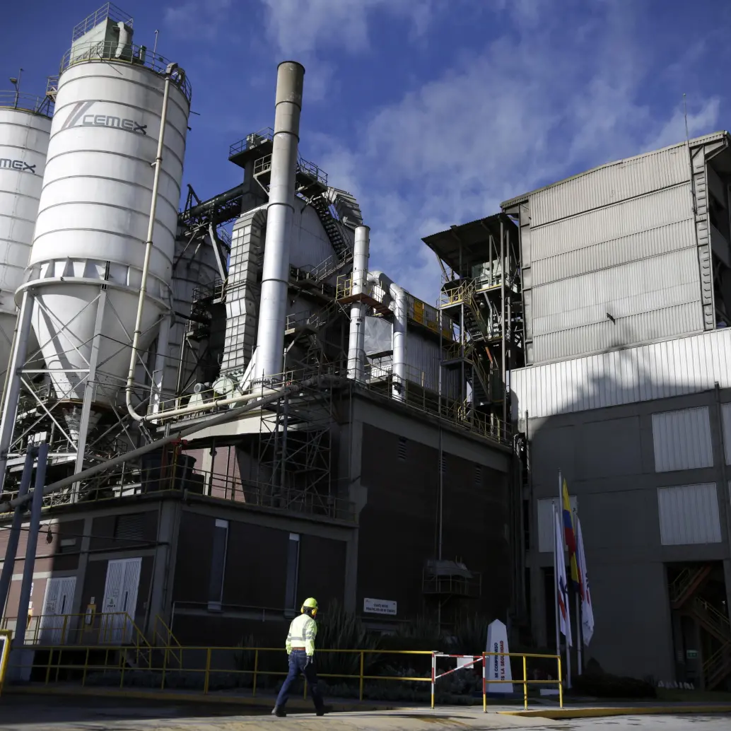 La operación contempla la venta de la planta de cemento Caracolito, el molino de molienda Santa Rosa y varias instalaciones relacionadas con concreto premezclado, agregados, mortero y aditivos. Foto: Colprensa